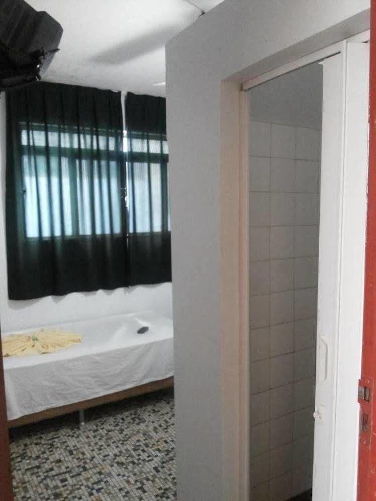 Santa Cruz Hotel Goiania Exterior photo
